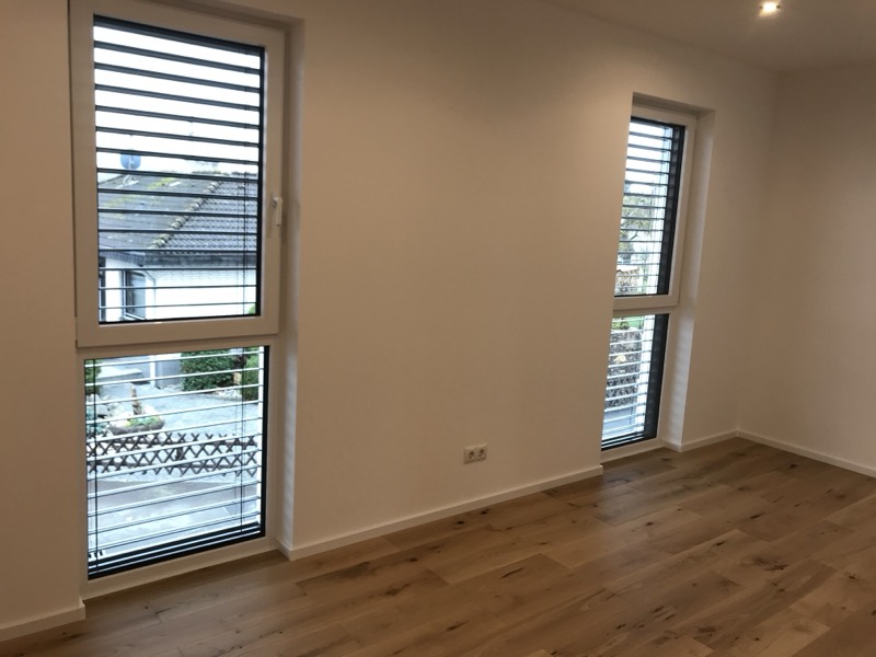 Wohnraum im Doppelhaus in Pleckhausen